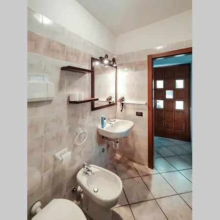 Garda Dom Casa Valya * Brenzone sul Garda