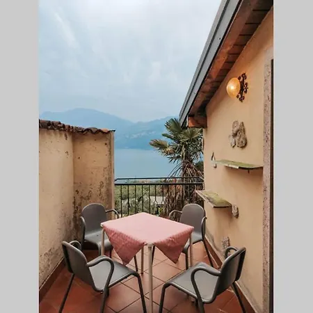 Garda Dom Casa Valya Brenzone sul Garda